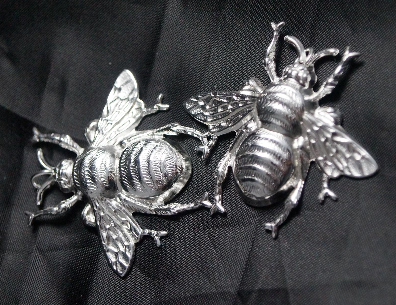 Silver-plated decorative bees